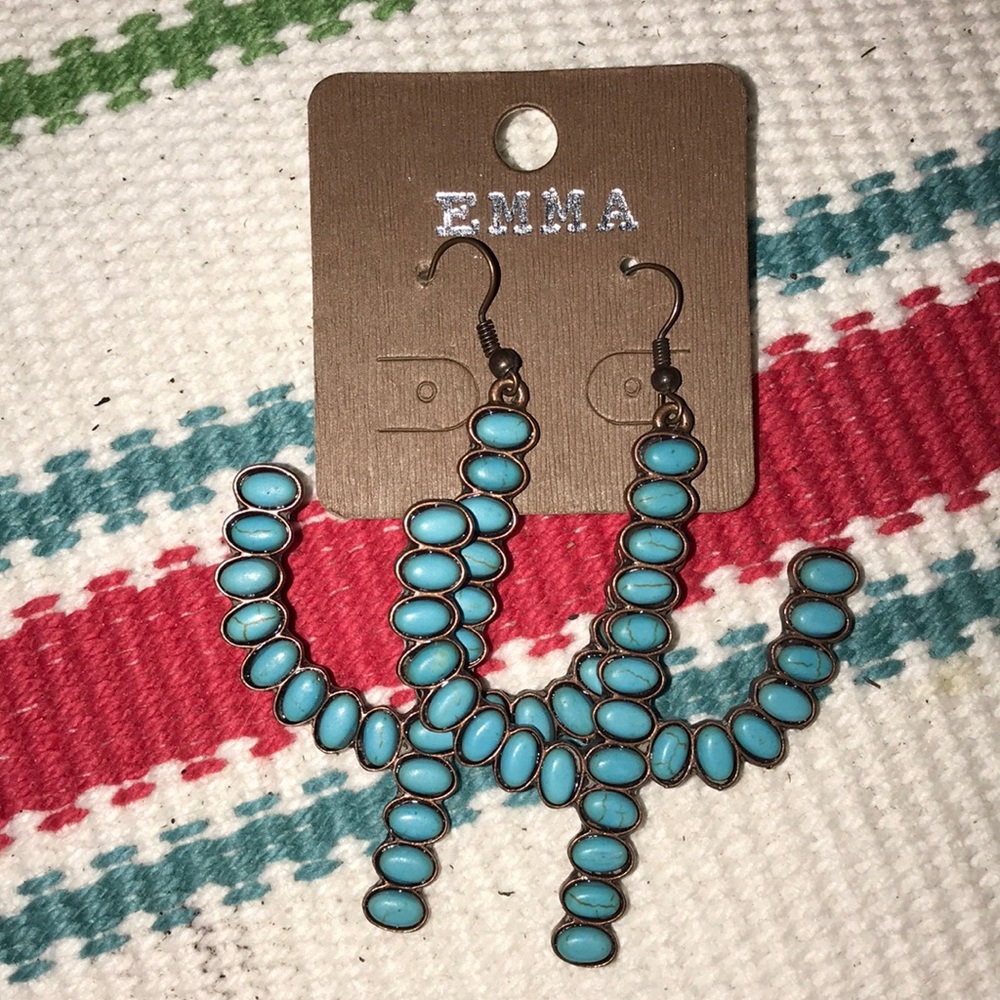 NWOT Turquoise Cactus Earrings